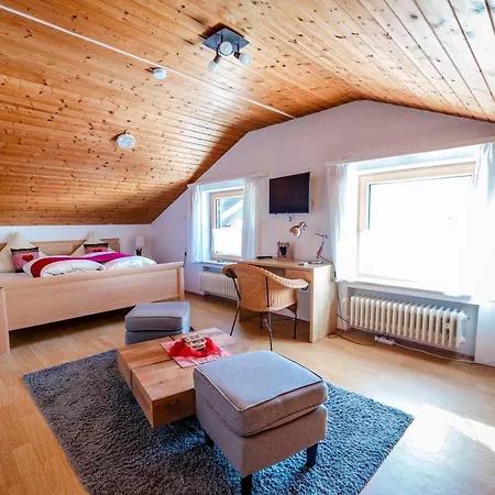 Dom wakacyjny Haus Zum Geigenbauer *