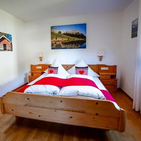Haus Zum Geigenbauer Dom wakacyjny