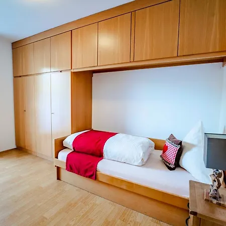 Haus Zum Geigenbauer Dom wakacyjny Mittenwald