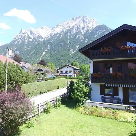 Dom wakacyjny Haus Zum Geigenbauer