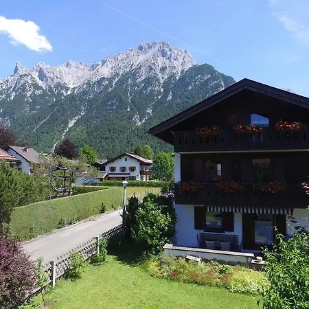 Haus Zum Geigenbauer Dom wakacyjny