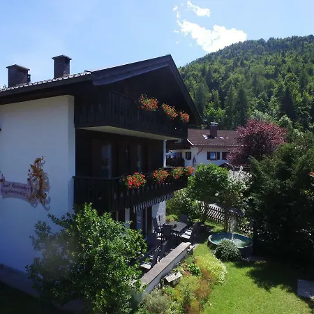 Haus Zum Geigenbauer Dom wakacyjny